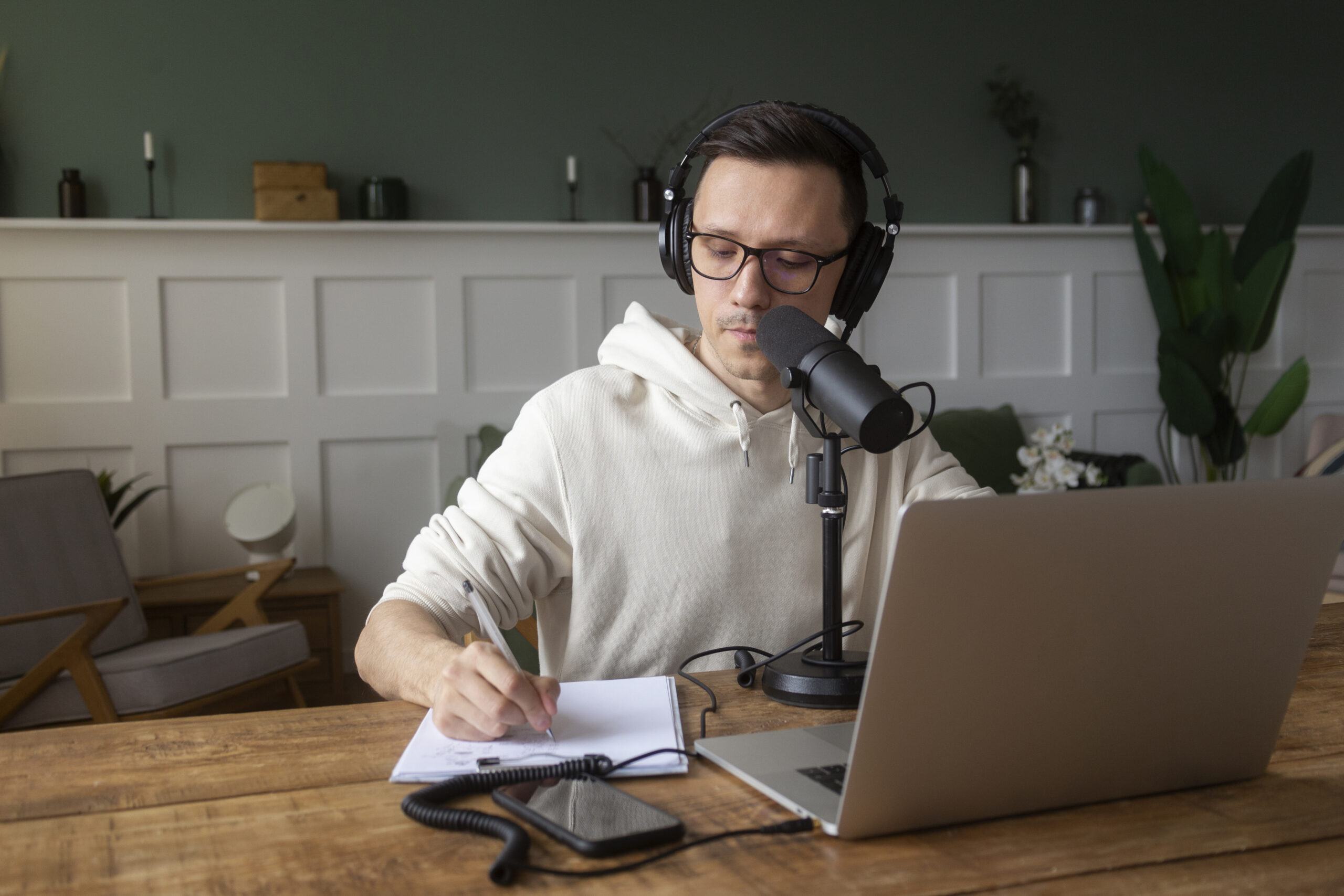 You are currently viewing Top Industries Benefiting from Specialized Transcription Services in 2026